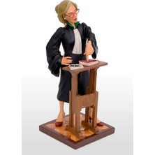 Forchino Lady Lawyer - Guillermo Forchino