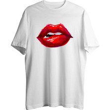 AyveGa Seductive Lip Tişört