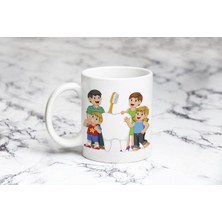 Pazariz Diş Tutan Dört Çocuk Kupa Bardak