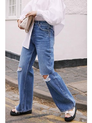 Mad Girls Mavi Yırtıklı Straight Leg Jean MG1153