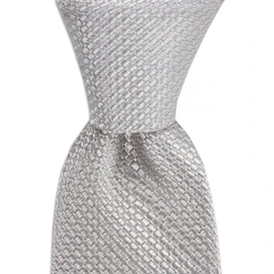 1001 Kravat Açık Gri Desenli 8 cm Genişliğinde Ipek Kravat