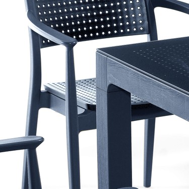 Novussi Seginus Antrasit 90x150cm Camli Bahce Balkon Masa Fiyati