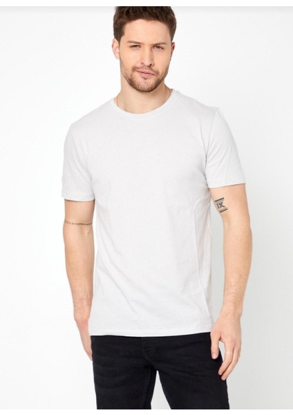 Erkek Bisiklet Yaka Düz Renk T-Shirt