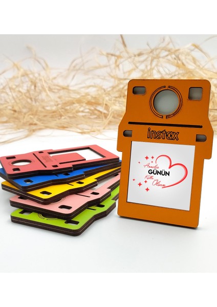 2'li Şarap Kadehi & Anneler Günü Çerçevesi & Taze Filtre Kahve & Kalp Çikolata Hediye Seti fırsatları