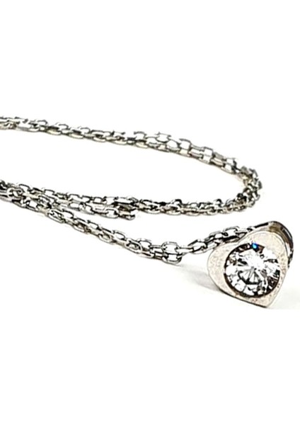 Kalp figürlü swarovski gümüş minimal tek taş kolye