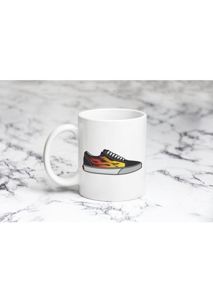 Alevli Ayakkabı Kısa Kupa Bardak