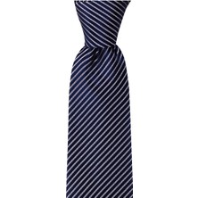 1001 Kravat Lacivert Çizgili 8,2 cm Genişliğinde Kravat