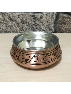 Efemir Işlemeli Bakır Çerezlik