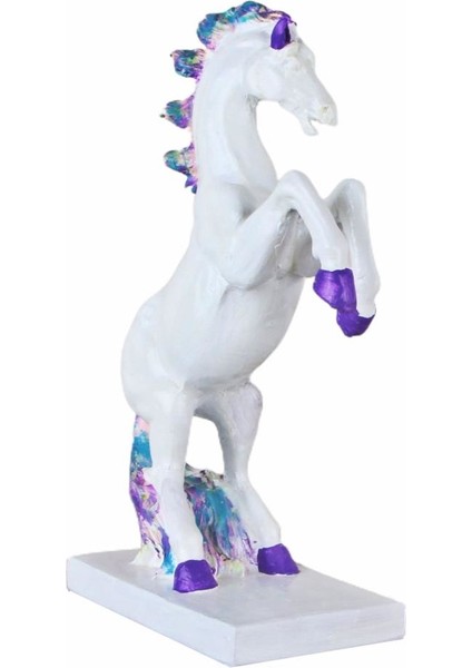 Unicorn At Biblo Beyaz