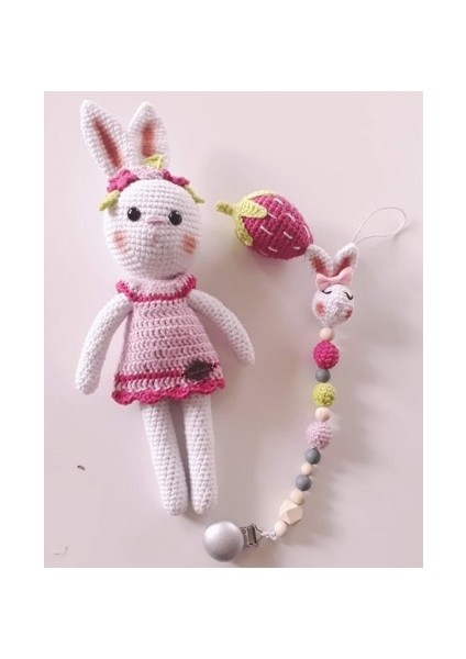 Sevimli Tavşan ve Çıngırak Amigurumi Takım Seti