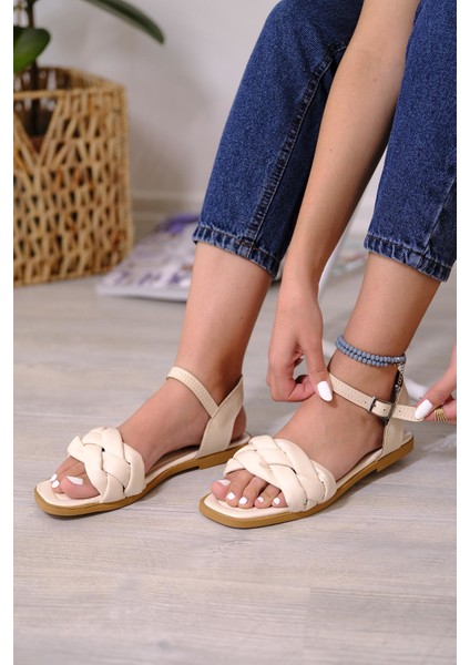 Antonia Örgü Model Kadın Sandalet