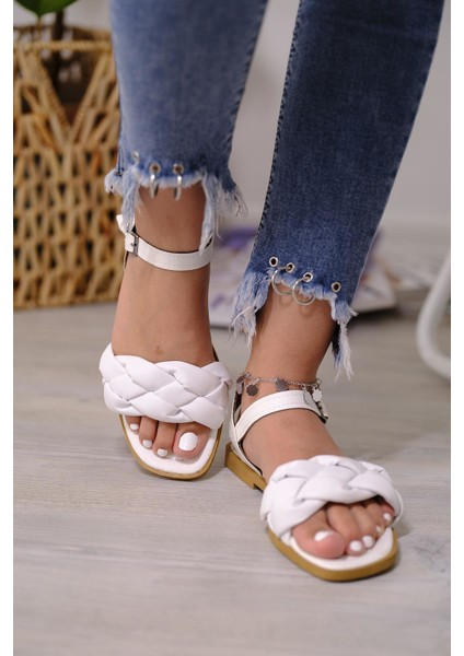 Antonia Örgü Model Kadın Sandalet
