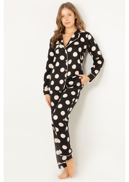Puantiyeli Doğal Viskon Soft Yumuşak Düğmeli Pijama Takımı