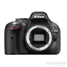 Nikon D5200 + 18-55 Vr + Çanta + 16 Gb Hafıza Kartı