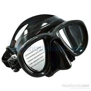 X Low Black Maske
