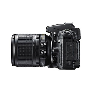 Nikon DSLR D90 Kit 18-105mm VR 12.3MP 3.0