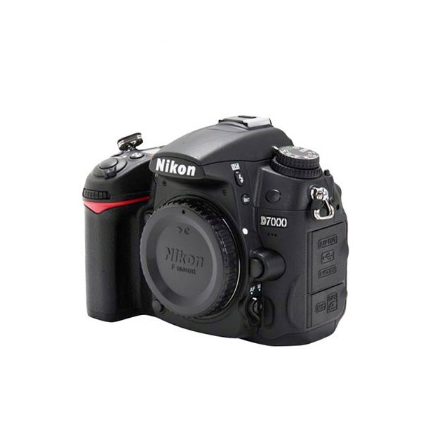 Nikon D7000 ボディ 2044 S数極々少 Nikon D7000 ボディ 2044 - メルカリ
