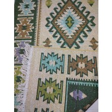 Başaran Tekstil Makine Dokuması 4 M2 Uşak Antik Kilimi, Püsküllü