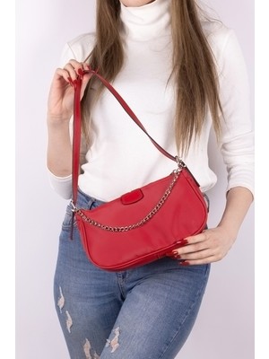 Tonny Black Kadın Saten Baget Zincir Detaylı Şık Çanta TBC114