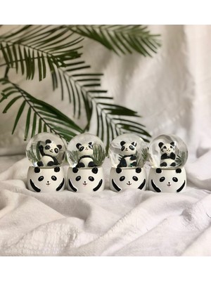 Giftmoda  Panda Işıklı Küçük Boy Kar Küresi