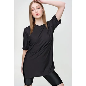 Kadın Yırtmaçlı Fitilli Oversize Uzun Tişört