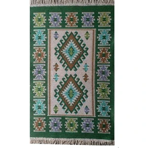 Başaran Tekstil Makine Dokuması 4 M2 Uşak Antik Kilimi, Püsküllü
