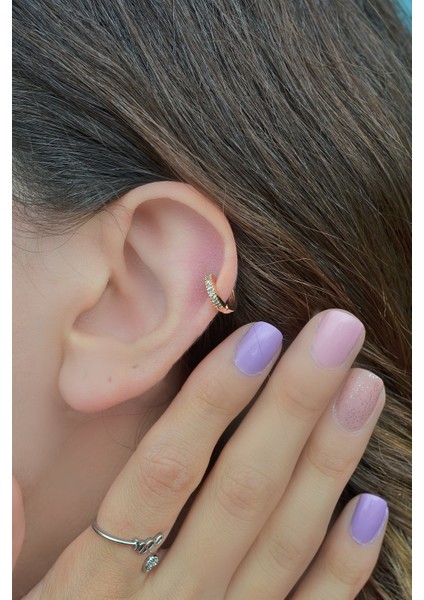 Sacce Scarves&Accessories 14K Gold Renk Zirkon Taşlı Halka Tragus Helix Kıkırdak Piercing modelleri
