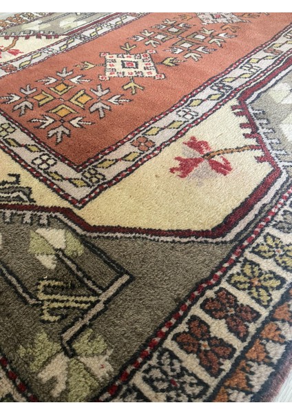 El Dokuma Halı Kilim Antik Ada Milas Halı 120 x 220 cm.