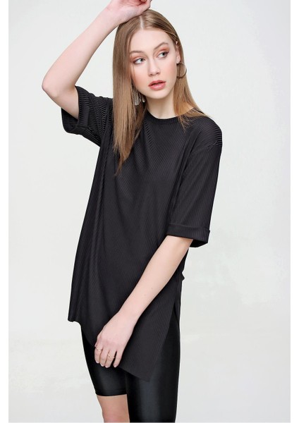 Kadın Yırtmaçlı Fitilli Oversize Uzun Tişört