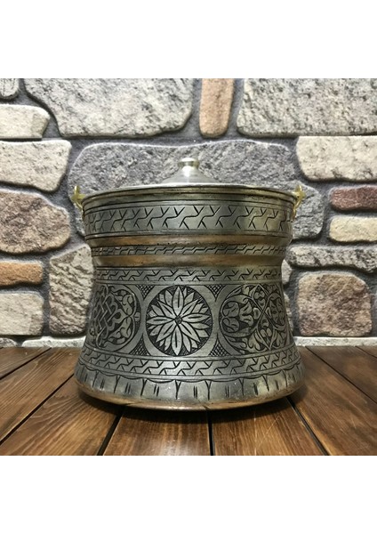 5 Litrelik Işlemeli Eskitme Bakır Bakraç