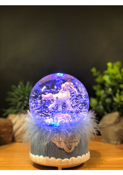 Çiko Toys Unicorn Atlı Işıklı Müzikli Kar Püskürtmeli Büyük Boy Pilli Kar Küresi fiyatları