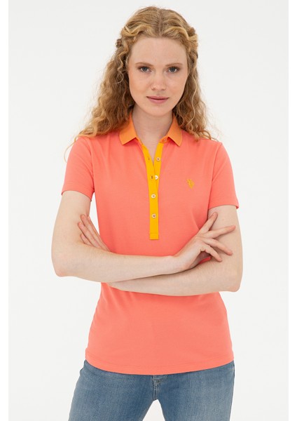 Kadın Nar Çiçeği Basic T-Shirt