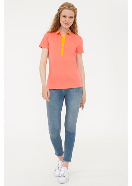 Kadın Nar Çiçeği Basic T-Shirt