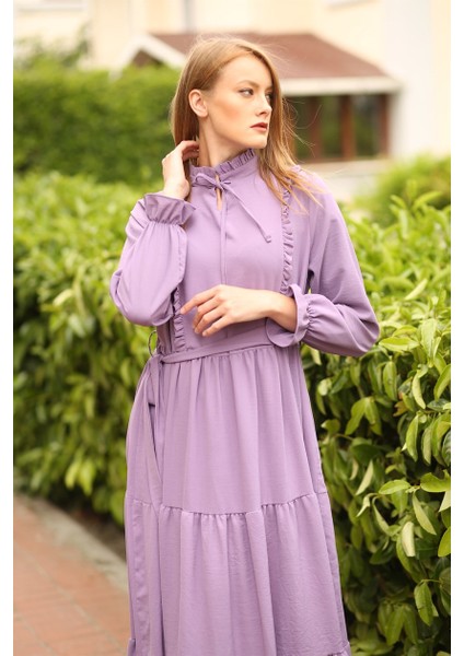 Yakası Fırfırlı Uzun Lila Elbise
