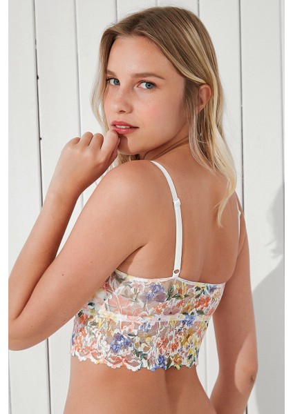 Carre Bralet Kadınlar İçin Dikişsiz Rahatlık ve Şık Tasarım ile Gün Boyu Destek fırsatları