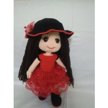 Oyuncak Park Şapkalı Kız Bebek Amigurumi Oyuncak