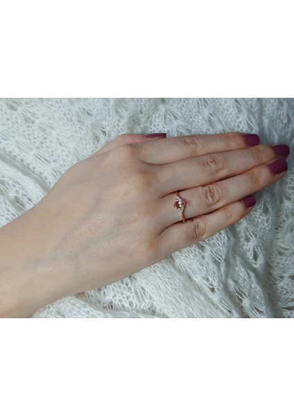 Pırlanta ve Oval Morganite Taşlı Saga Yüzük 0417R0273 indirimleri
