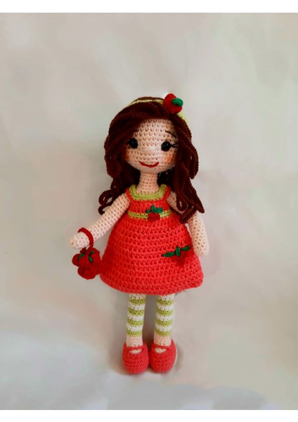 Çilek Bebek Amigurumi Oyuncak