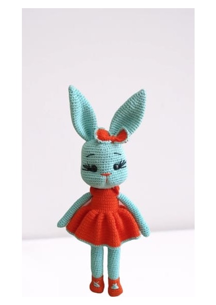Elbiseli Tavşan Amigurumi Oyuncak