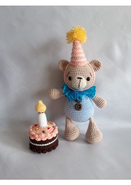 Doğumgünü Pastası ve Sevimli Ayısı Amigurumi Organik Oyuncak