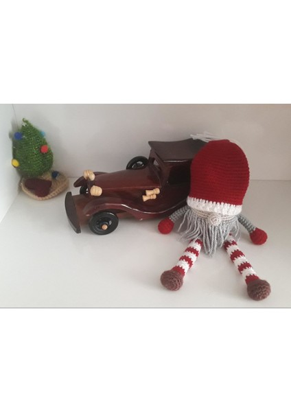 Oyuncak Park Uykucu Noel Baba Amigurumi Oyuncak