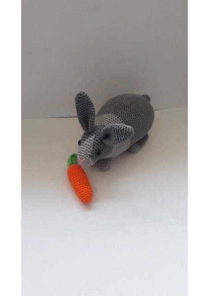 Kır Tavşanı Amigurumi Oyuncak