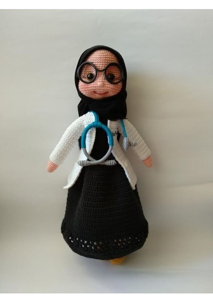 Organik Amigurumi Tesettürlü Doktor Bebek