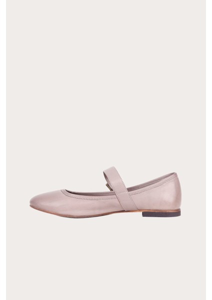 Bueno Gri Deri Kadın Düz Babet modelleri