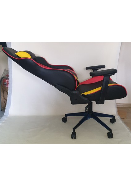 Taraftar Oyuncu Koltuğu Sarı-Kırmızı
