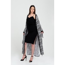 Kadın Zebra Desen Kemerli Uzun Kimono