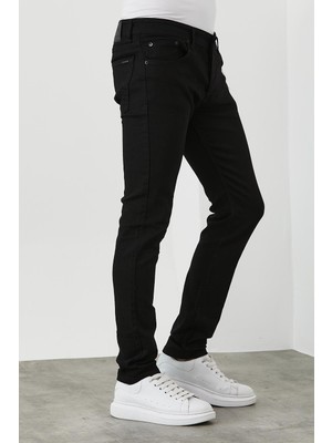 Enuygunenmoda Erkek Slim Fit Kot Pantolon Siyah Yumuşak Kumaş ile Rahat ve Şık Tasarım