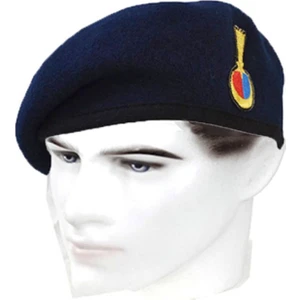 Jandarma Yan Bere Lacivert Renk Arması Dikili