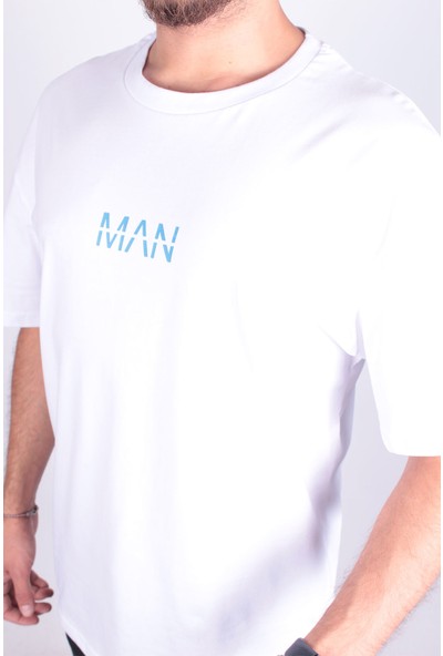 Byyasar Beyaz Man Mavi Yazı Detaylı T-Shirt