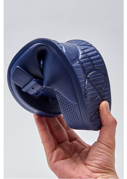 Erkek Lacivert Çift Bantlı Tokalı Terlik modelleri